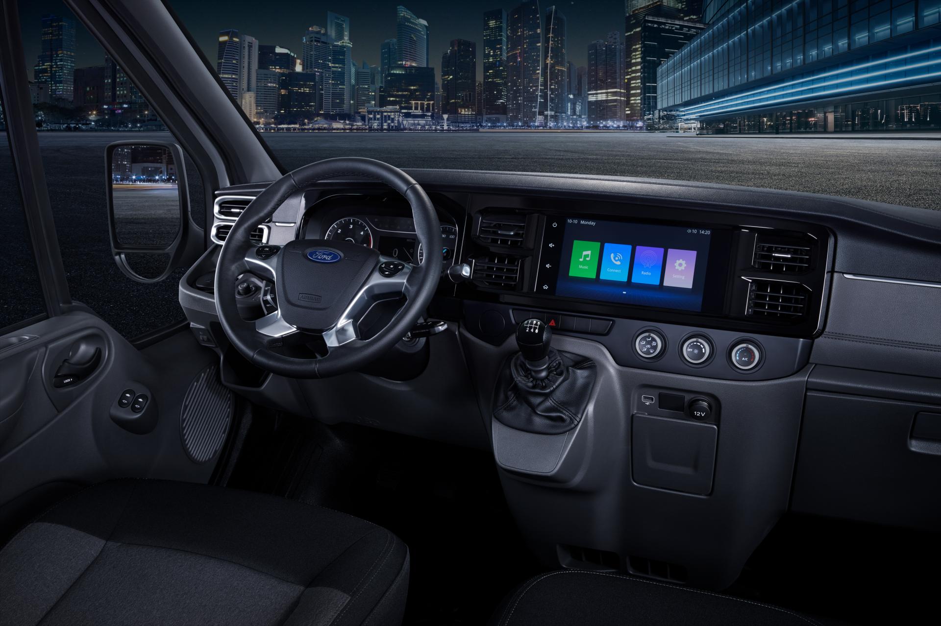 Ford-Transit ngoai hinh