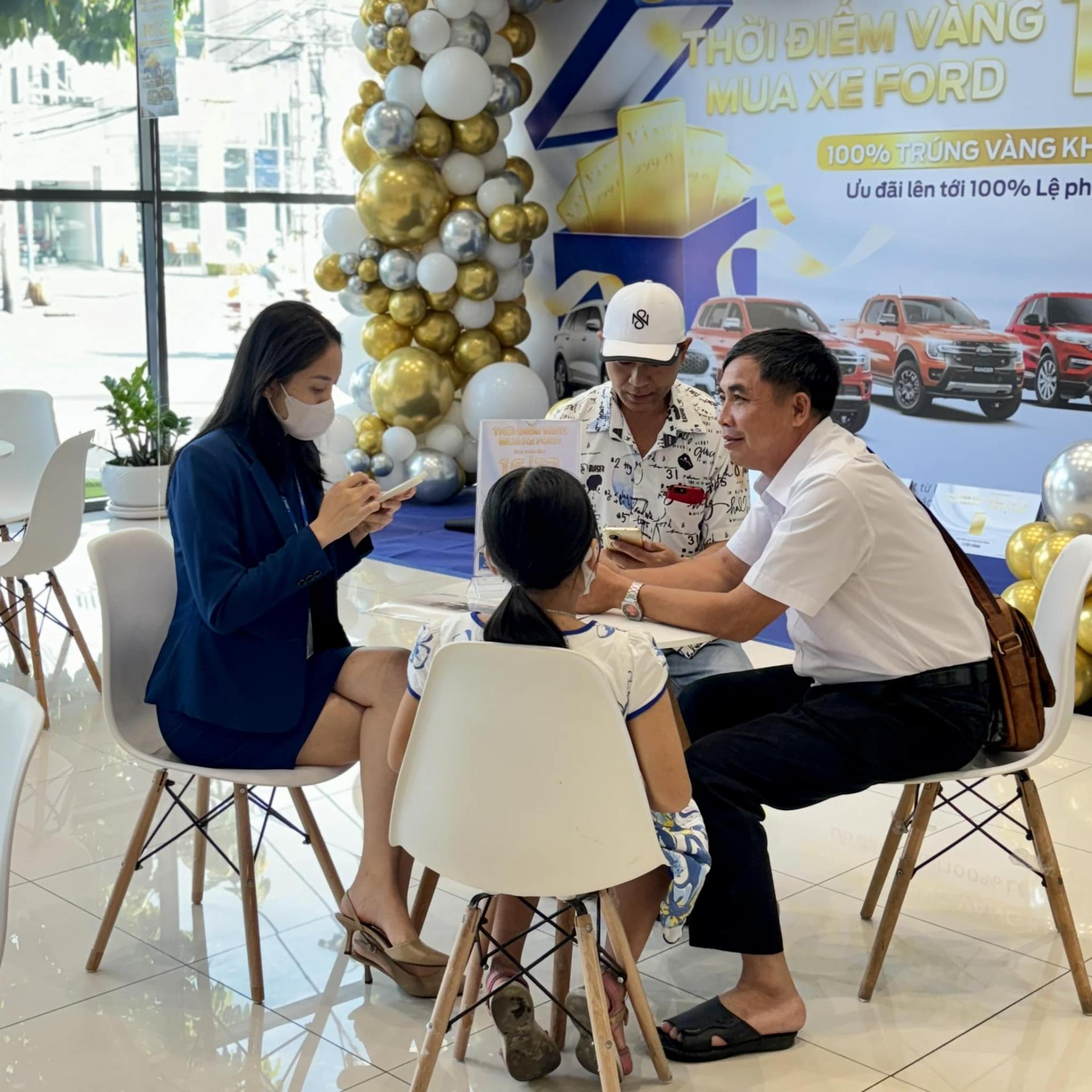 Thời điểm vàng mua xe Ford (10)