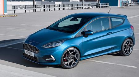 Ford Fiesta ST 2018 thách thức mọi siêu xe