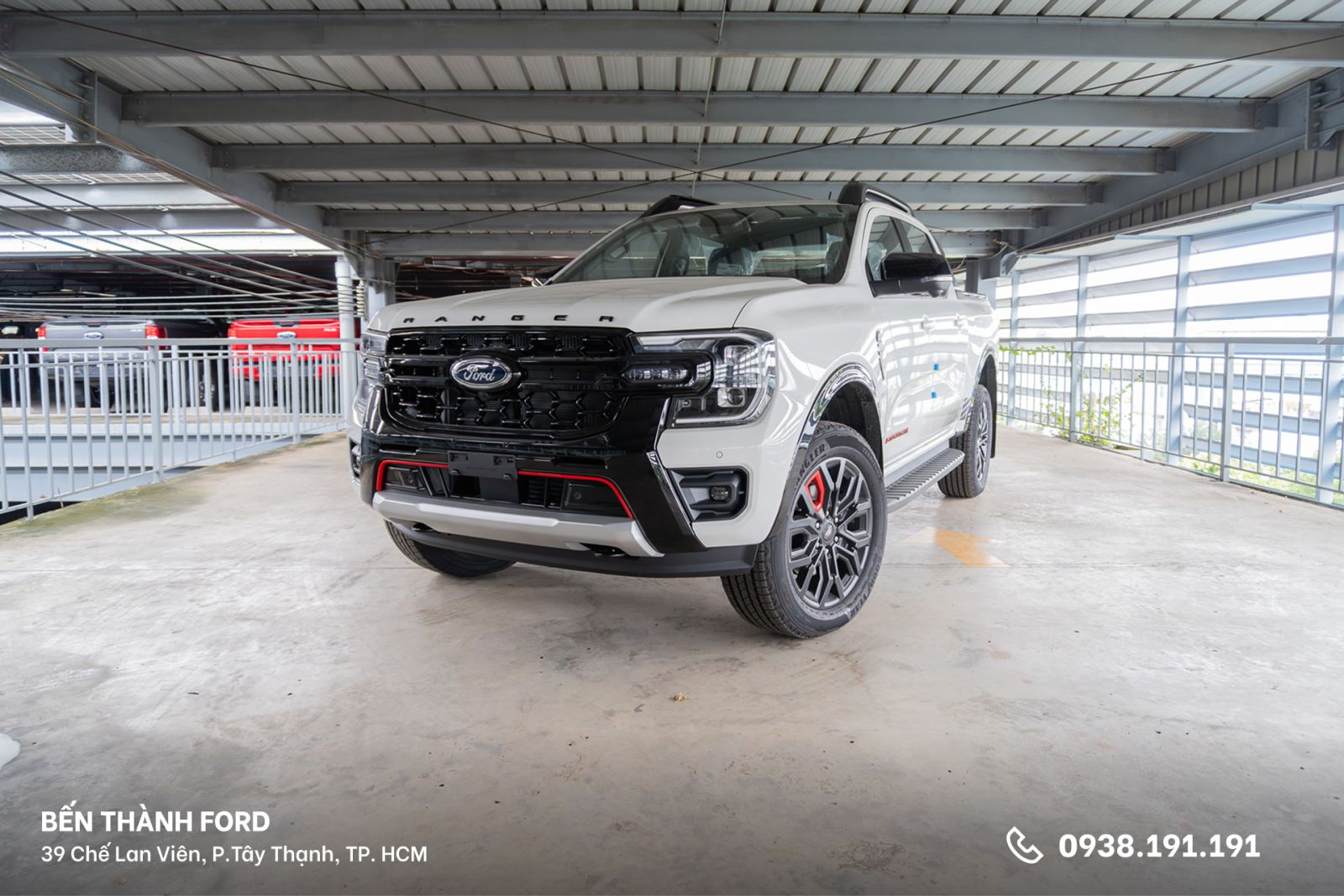 Đầu xe Ford Ranger Stormtrak