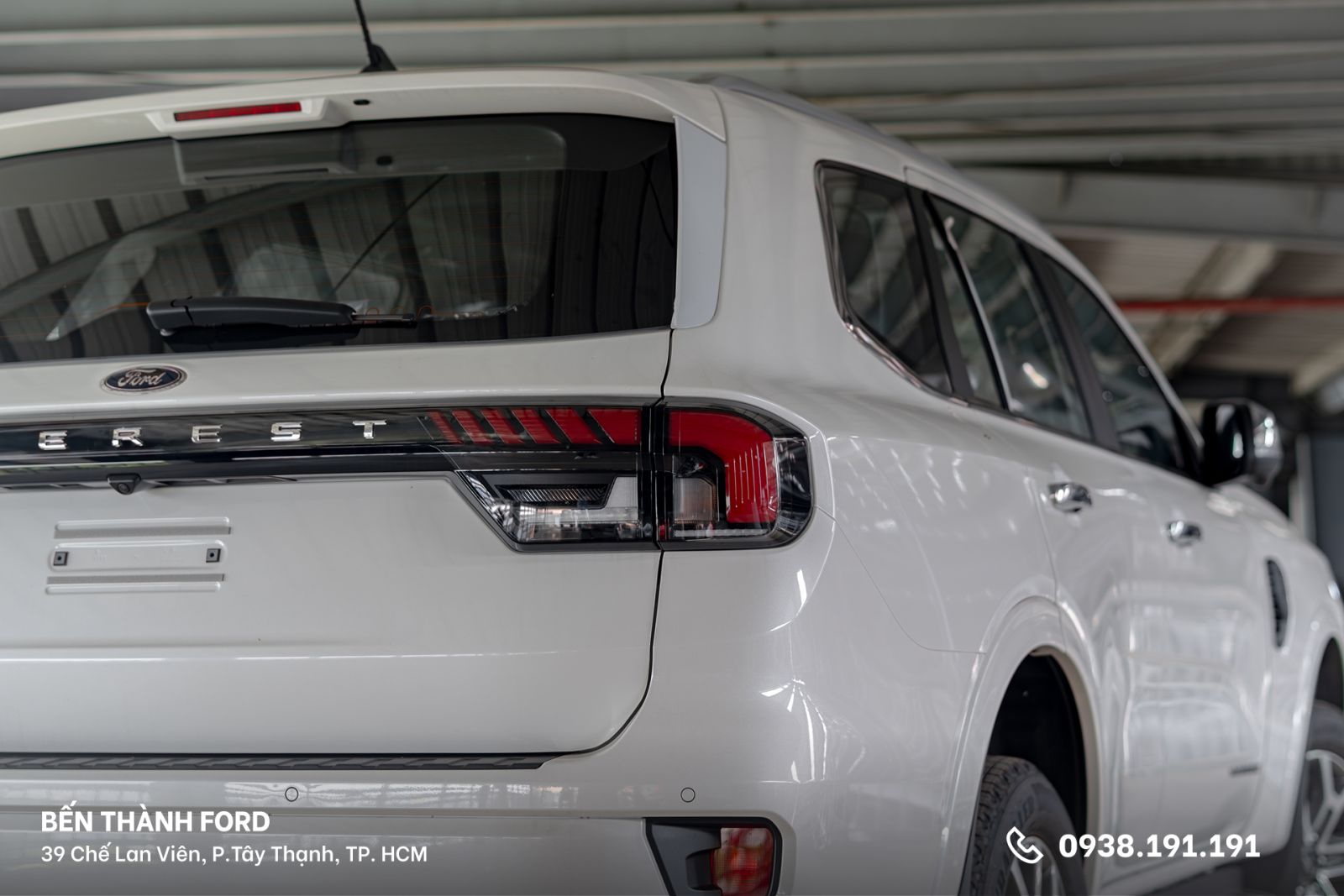 Đèn led đuôi xe Everest Titanium 2.0L AT 4x2