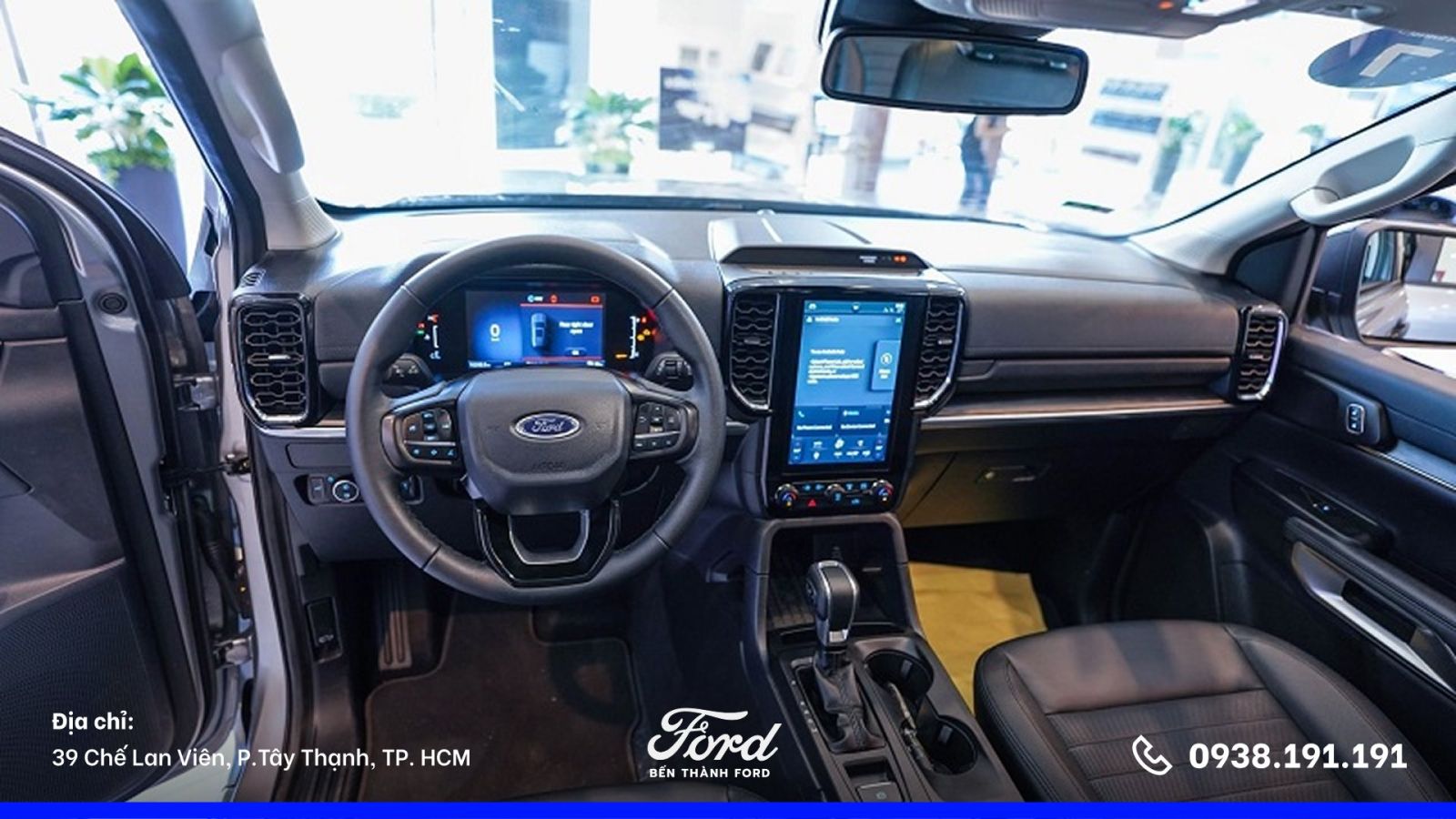 Ford Everest Sport SE khoang trước