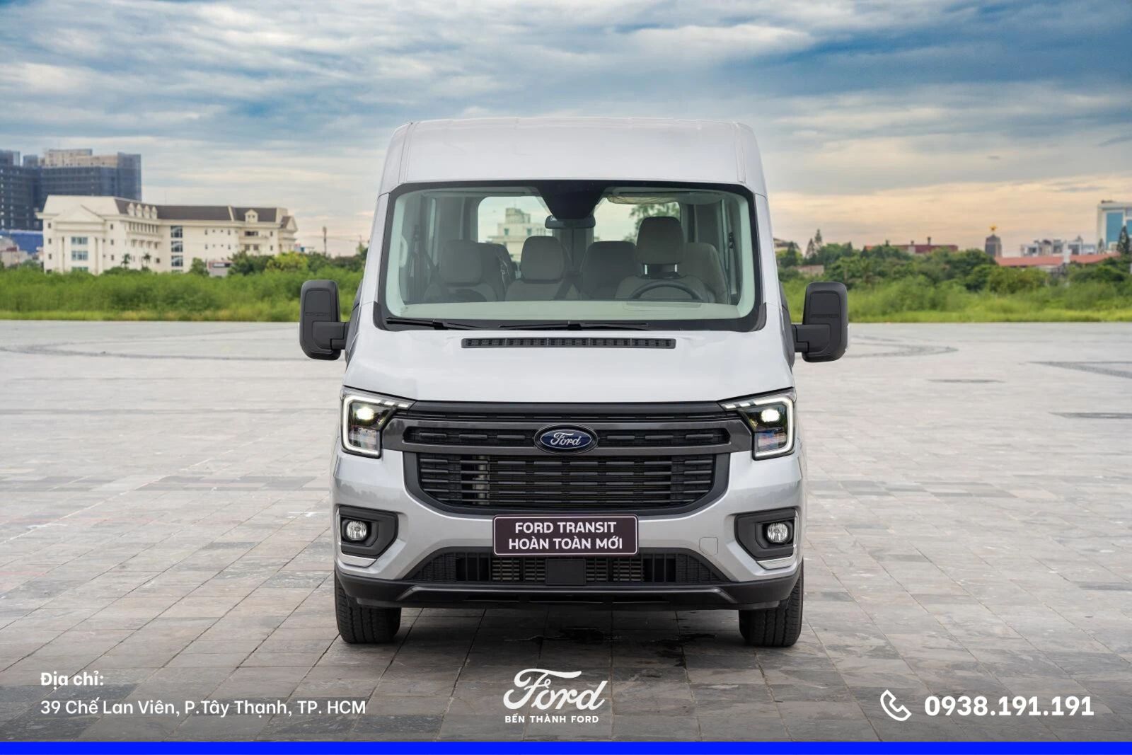 Ford Transit Trend đèn led chữ c 