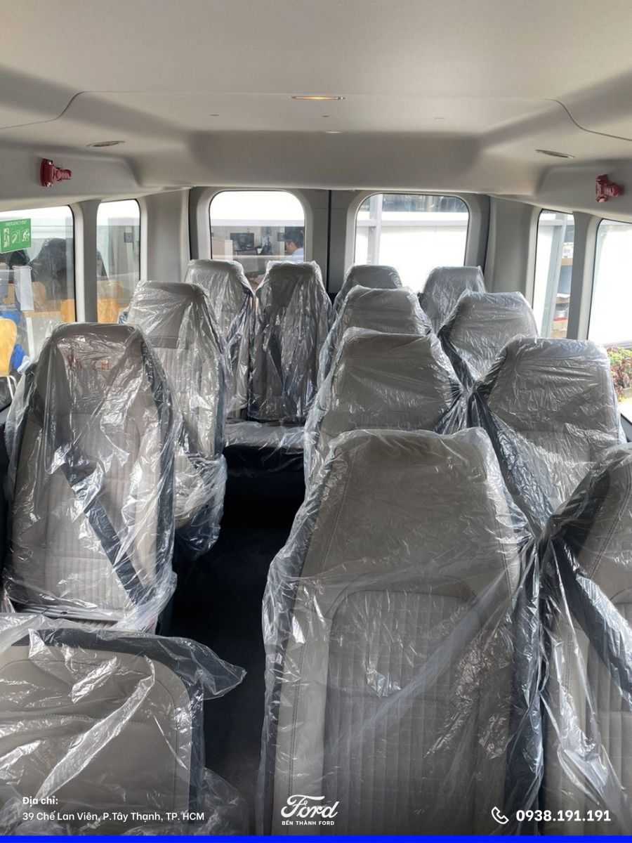 Ghế khách 16 chổ Transit Trend 2026
