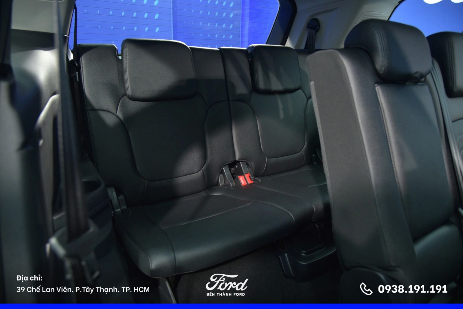 Không gian hàng ghế sau Sport SE 