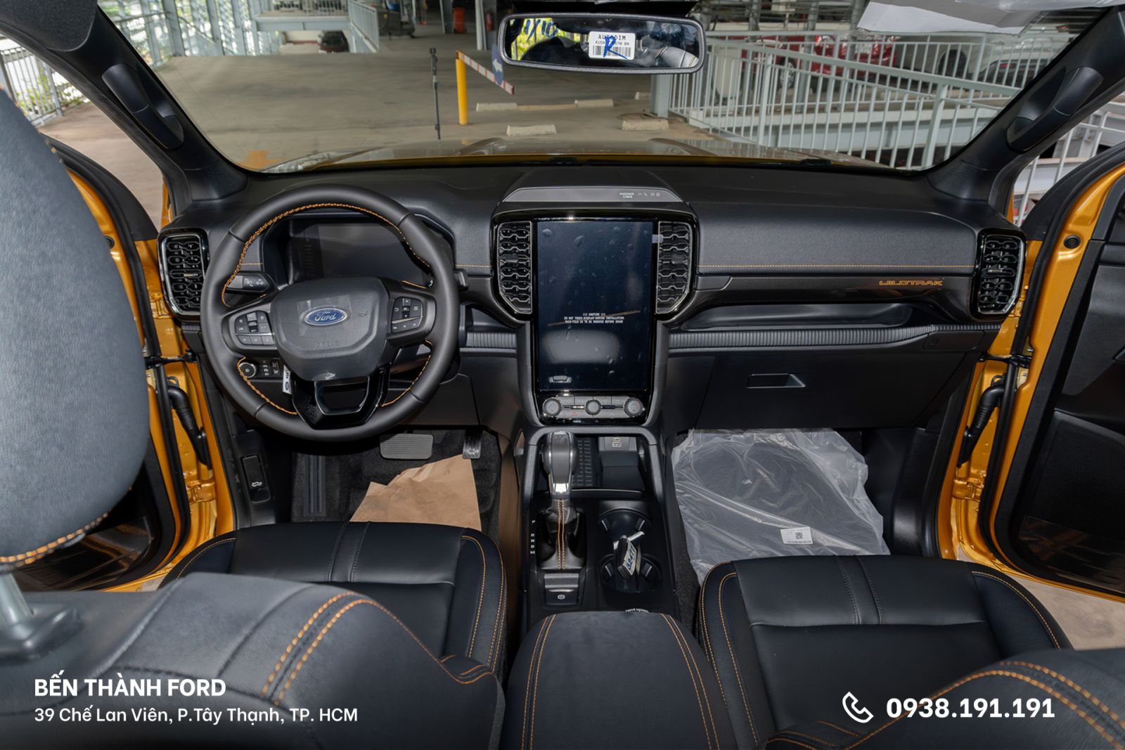 Nội thất khoang trước Ford Ranger Wildtrak