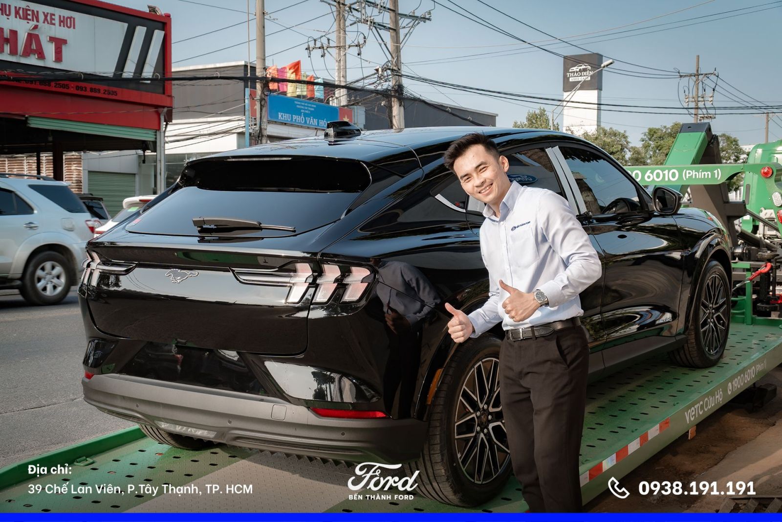 Ford EV Mustang Mach-E khoang trước